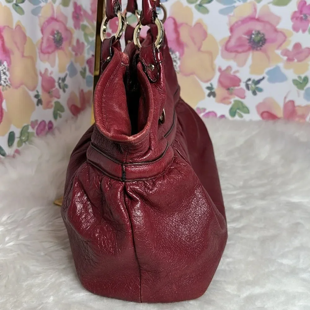 💯Authentic Fendi Hobo Leather Handbag🍀